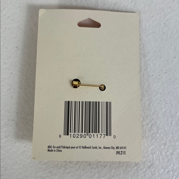 Hallmark Halloween Theme Lapel Pins Vintage Lot of 4 New on Card - Picture 13 of 13